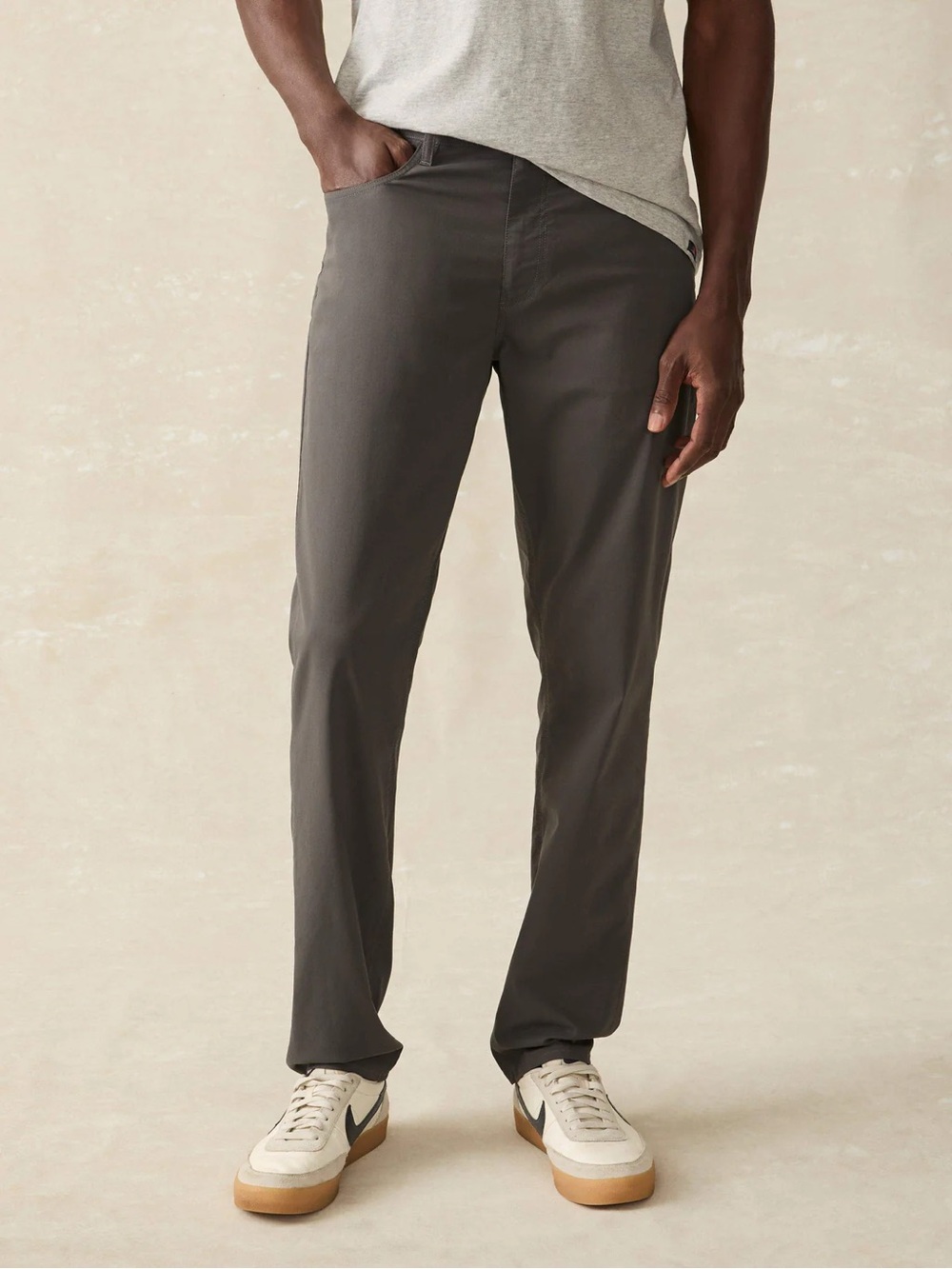Faherty Movement 5 Pocket Pant Graphite 35WX32L Athleisure Golf Outdoor